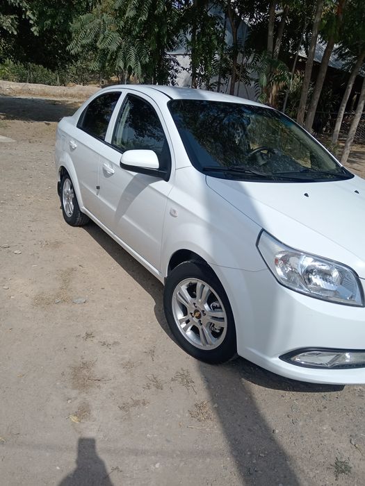 Нексия 3 афтомат.