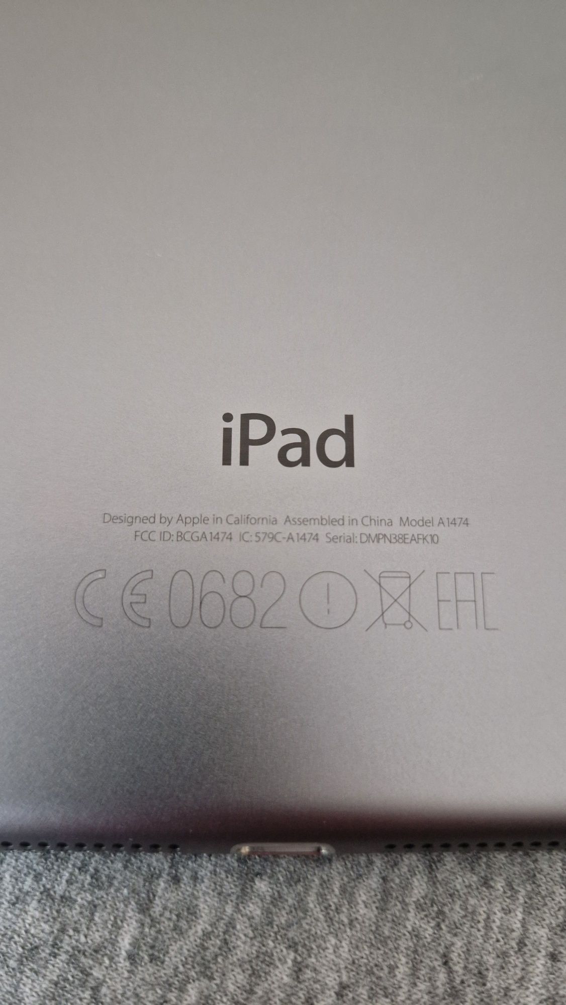 Vând Ipad Air a1474 Piese