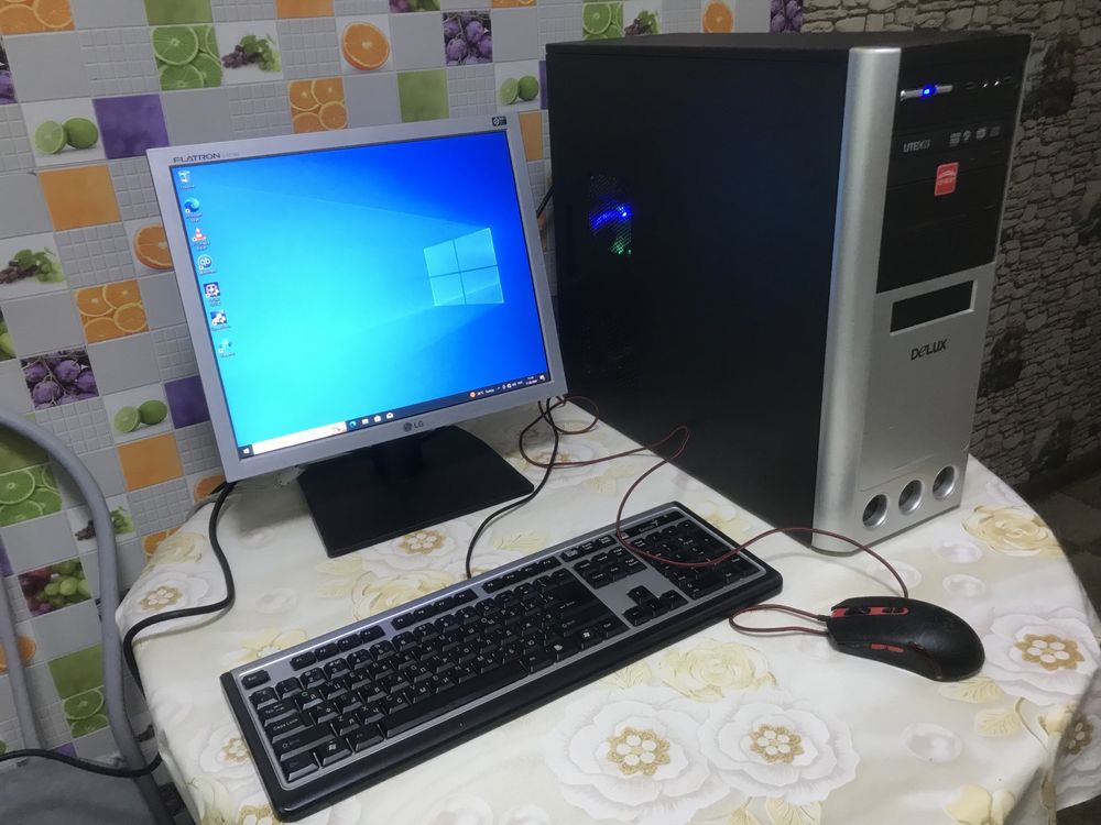 Компьютер в сборе. XEON, R7 240 2GB GDDR5,