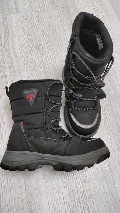 Продам зимние сапожки