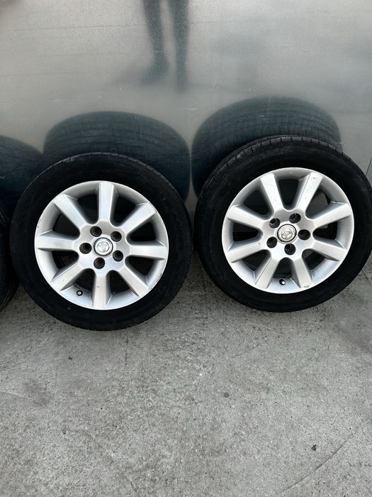 Джанти с гуми 5х114.3 16цола