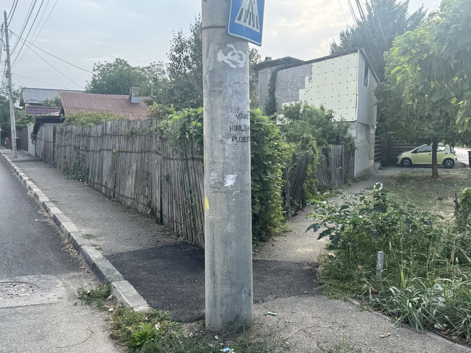 De vanzare Casa Batraneasca +teren Bariera Bucuresti