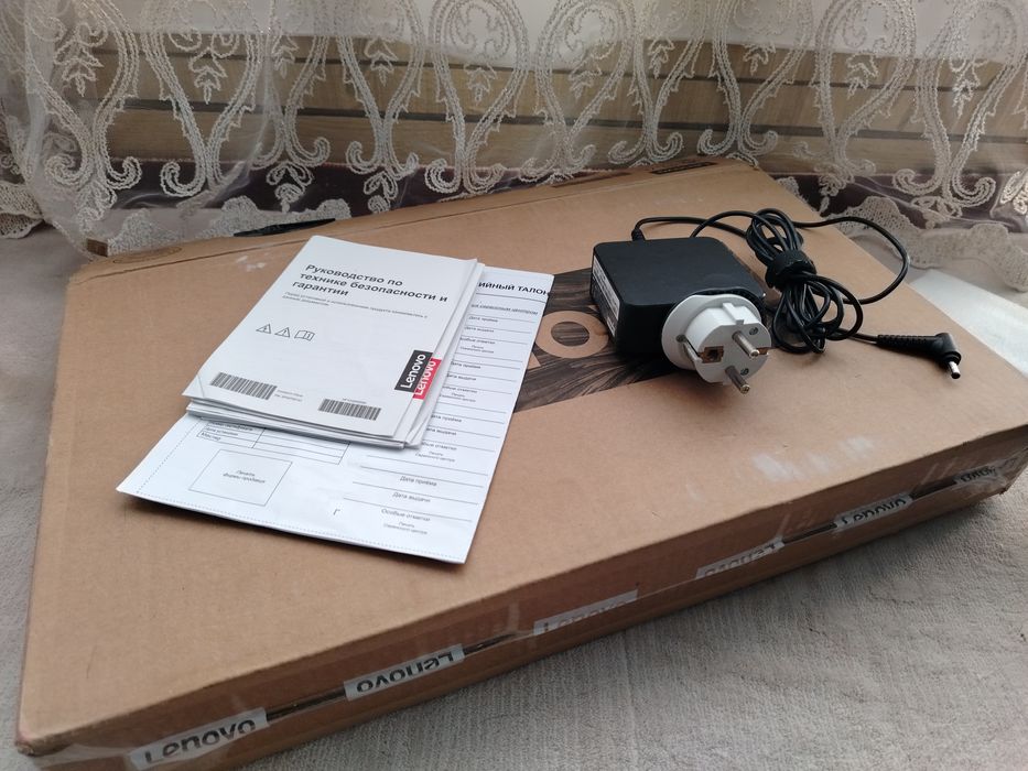 Lenovo IdeaPad Core i3 11-avlod Flex 5 14ITL05 (360° Sensor Ekran)