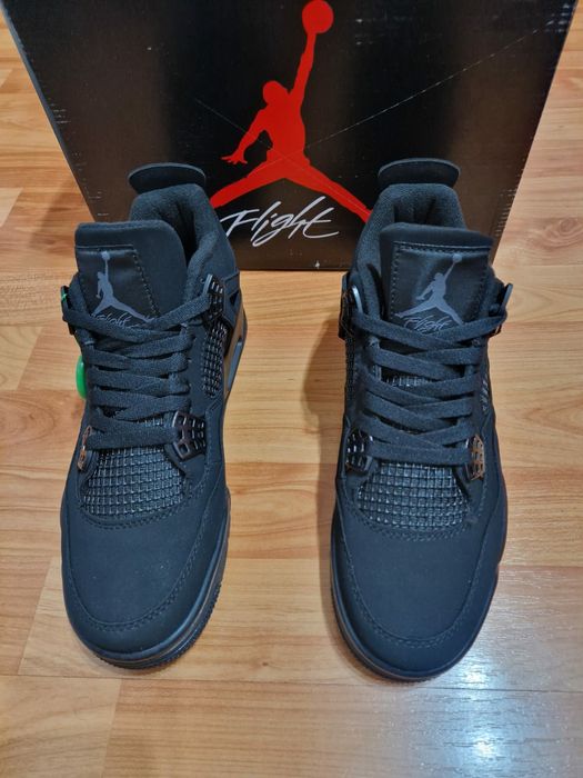 Încălțăminte jordan Retro patru