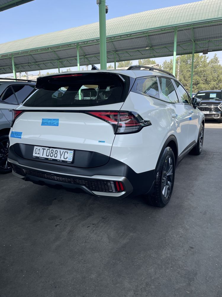Kia Sportage 2023 yil 2litrli full