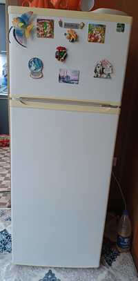 Продается холодильник Roison