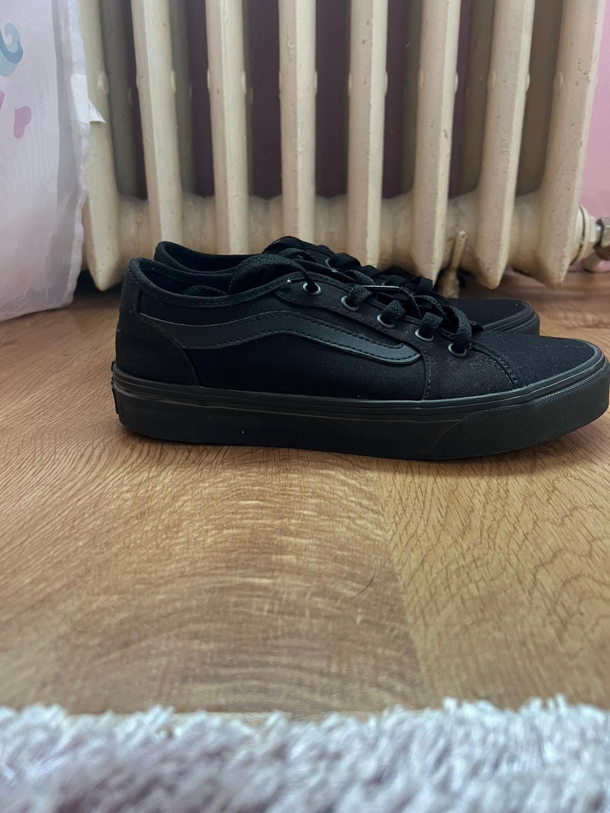 Teneși Vans Old Skool