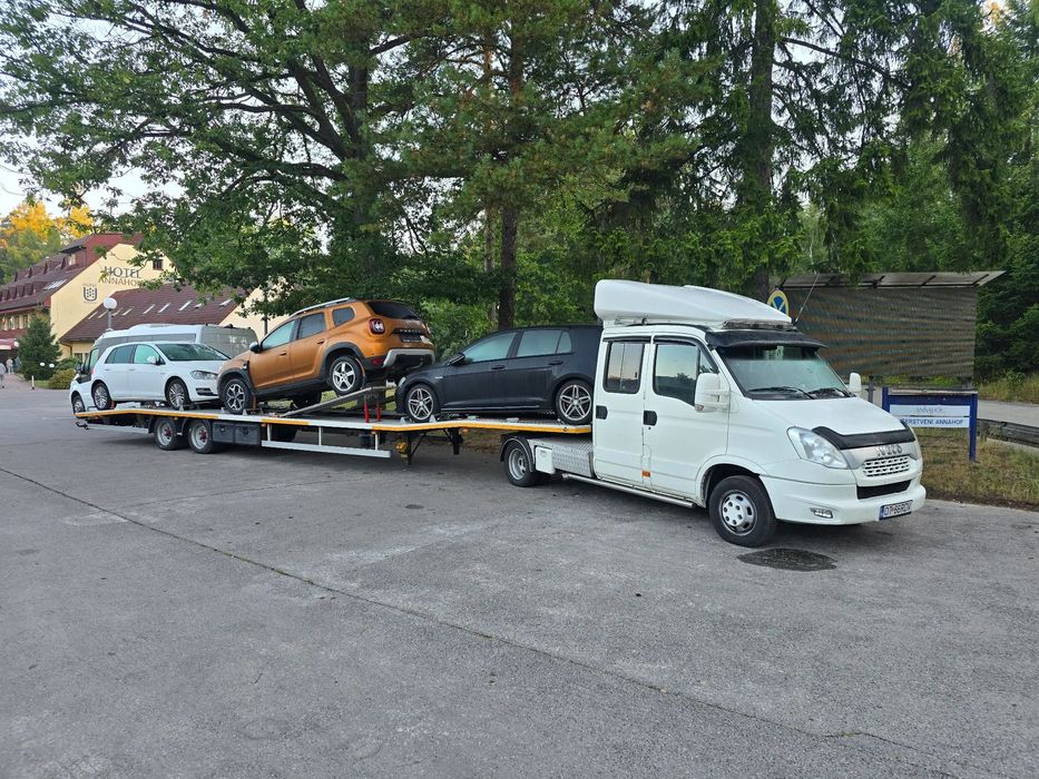 Iveco Daily MiniTir Mini Cap Tractor N1 3.5T cu 12T in ansamblu BE Trekker Platforma Auto Semiremorca Veldhuizen