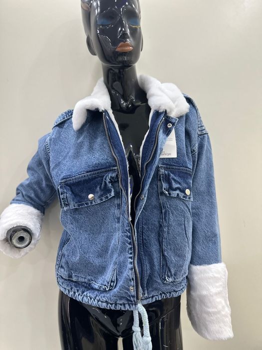 Hainde dama calitate premium !!!