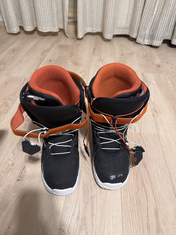 Snowboard boots Wedze marimea 41