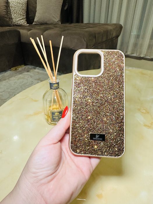 Husa Cristale Iphone 16 Pro / 16 Pro Max