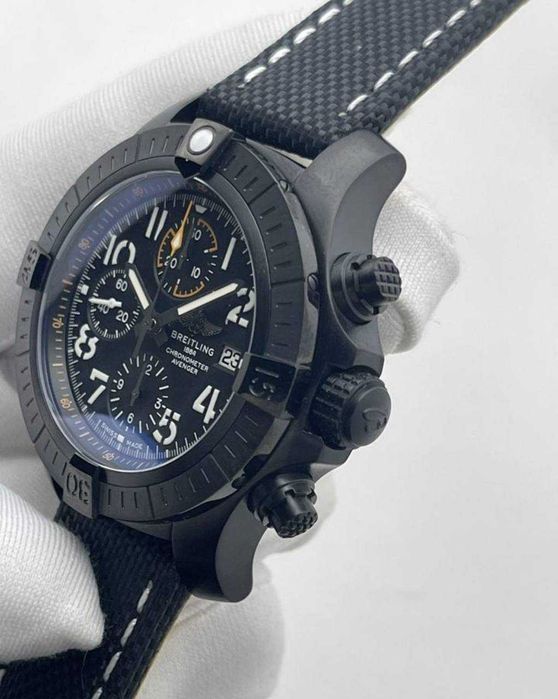 Breitling Avenger Chronograph 45 Night Mission V13317101B1X2
