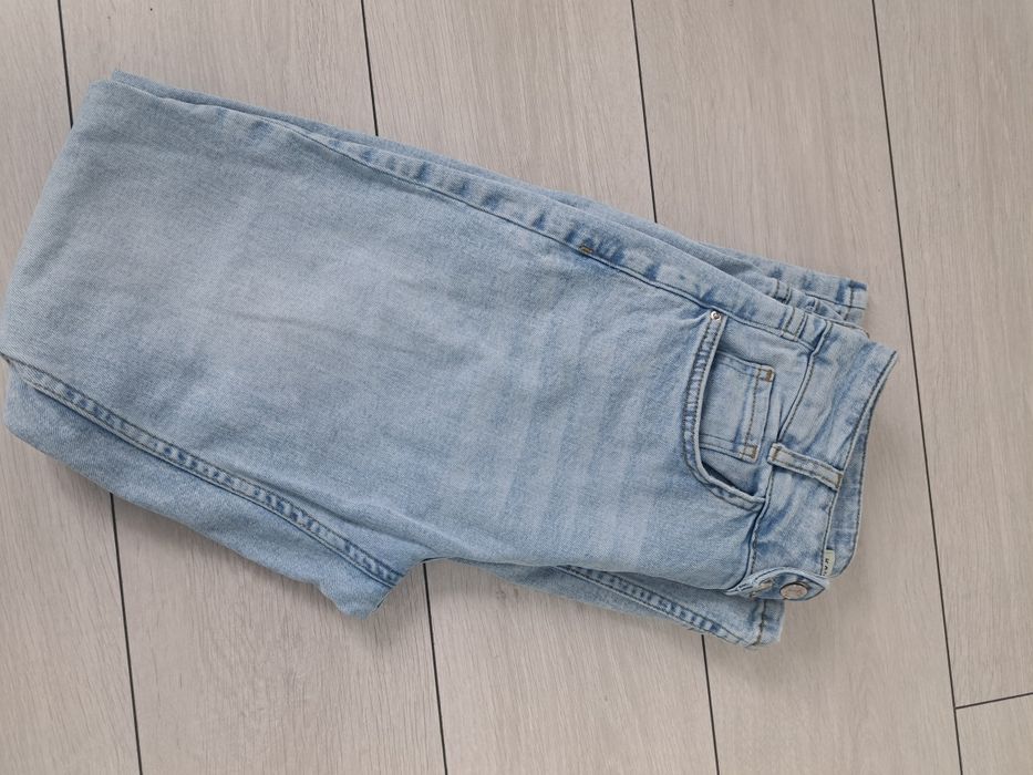 Дамски дънки чарлстон размер 40