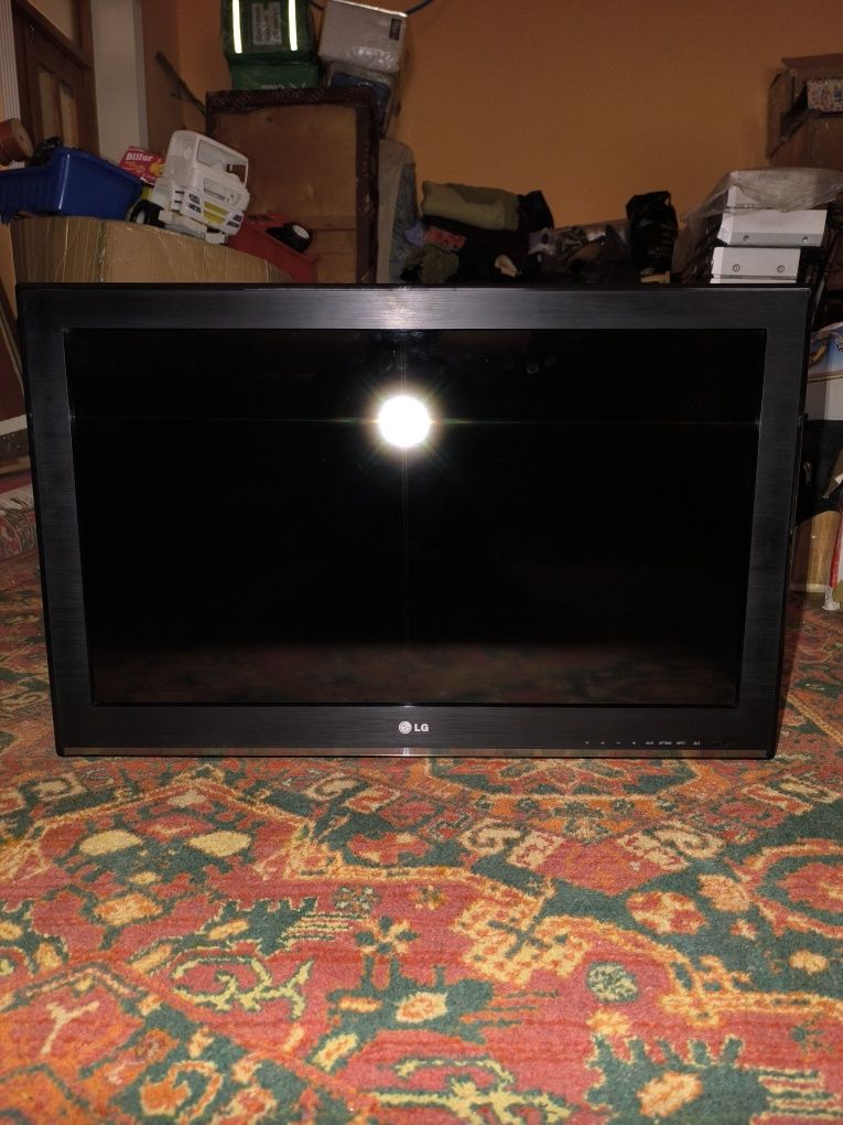 Телевизор LG LED 32 (81 см)