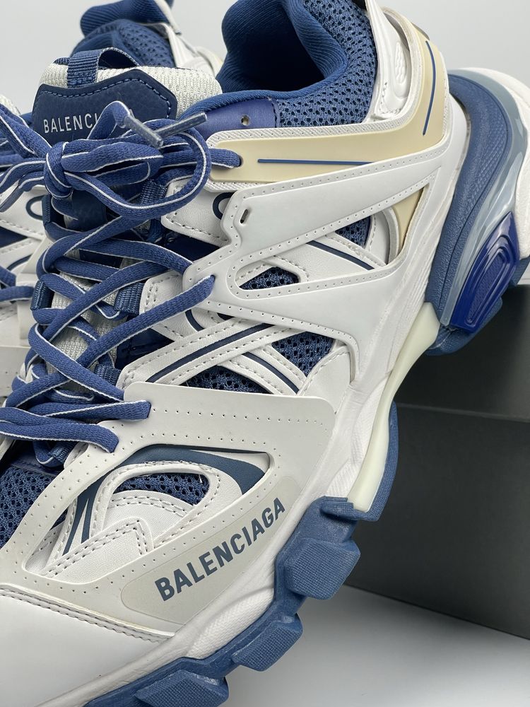 Balenciaga Track