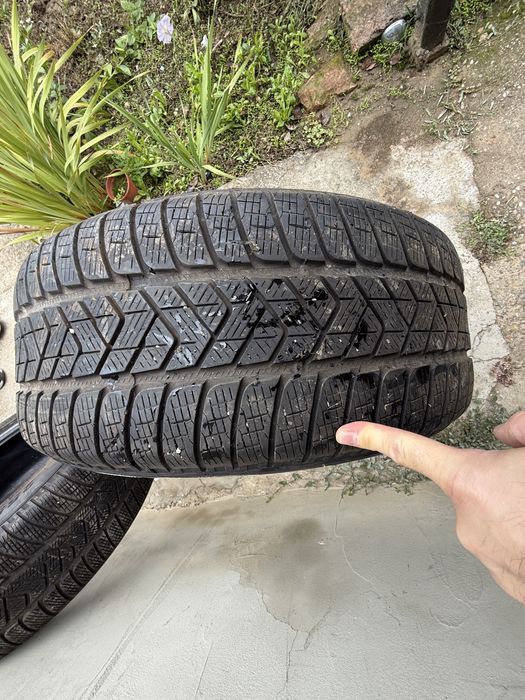 Продавам Зимни Гуми 19” 255/50R19