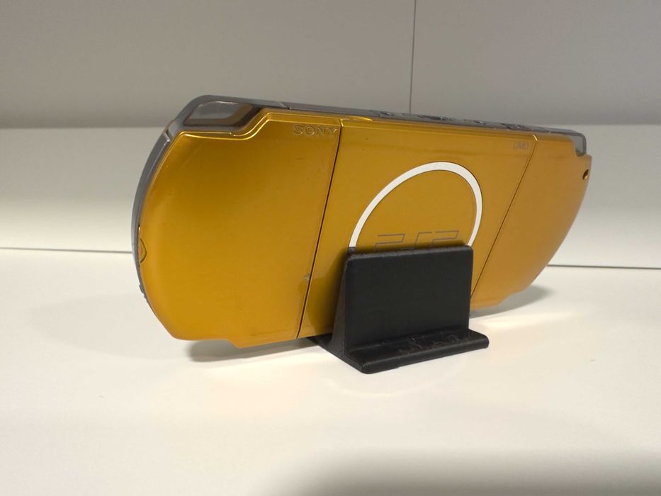 Sony PSP 3000 Brigth Yellow Modata (plus accesorii)