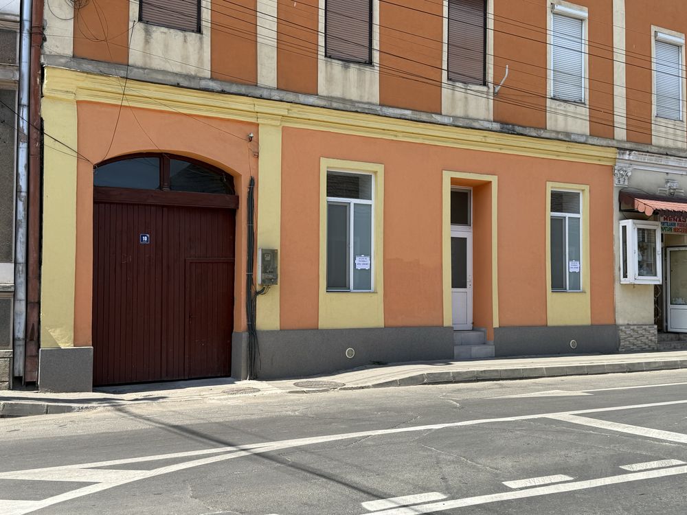 Inchiriez spatiu ultra central