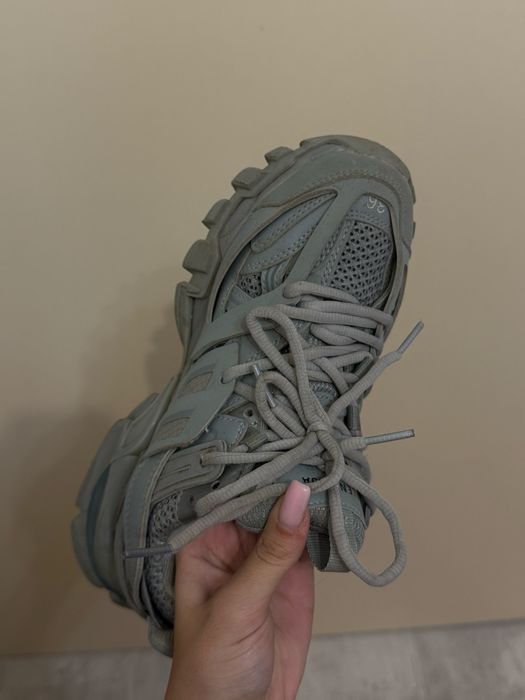 Balenciaga track сиви