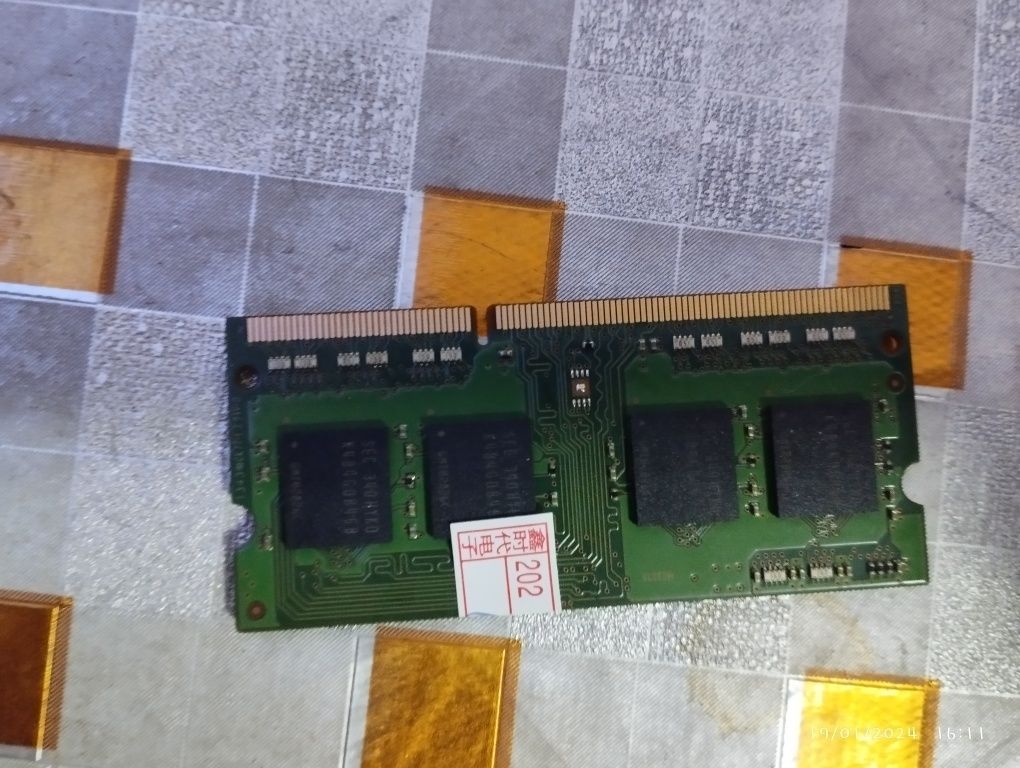 Ram DDR3 4gb va 2gb xotirali bor