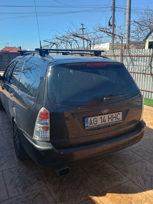 Vând Ford focus benzina gpl