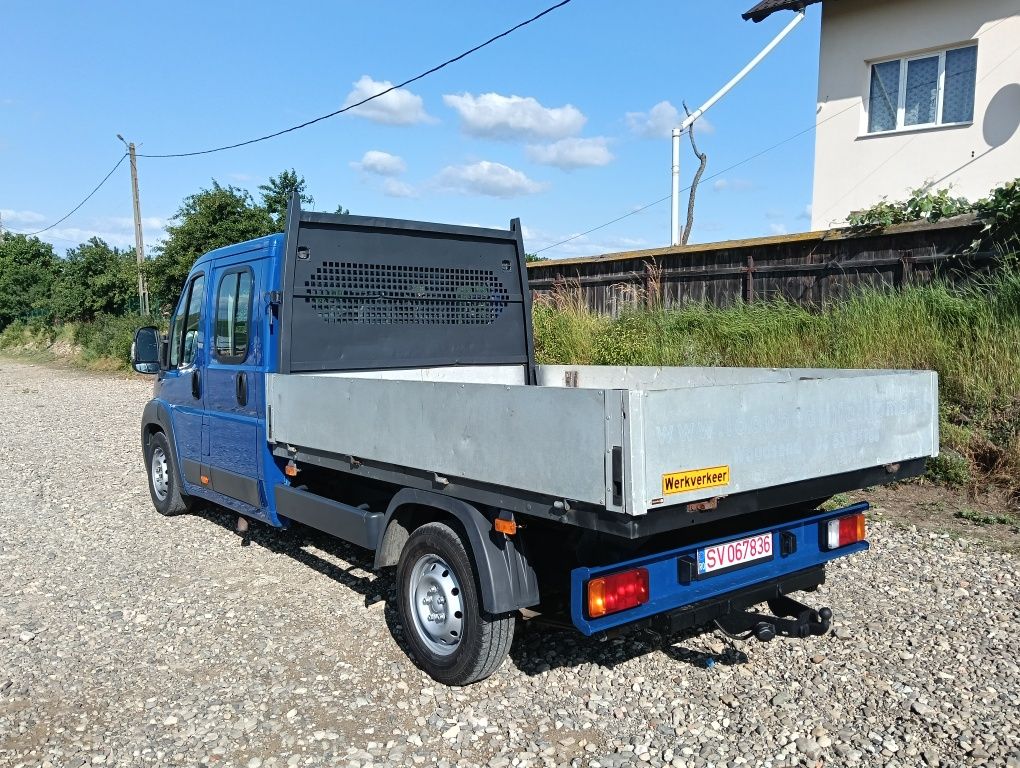 Peugeot Boxer DOKA 7 locuri Euro 5