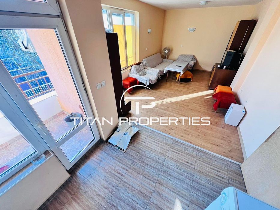 Дава се под наем Тристаен апартамент в Бургас, Възраждане - 85 кв.м за 382.5 € - Снимка #1