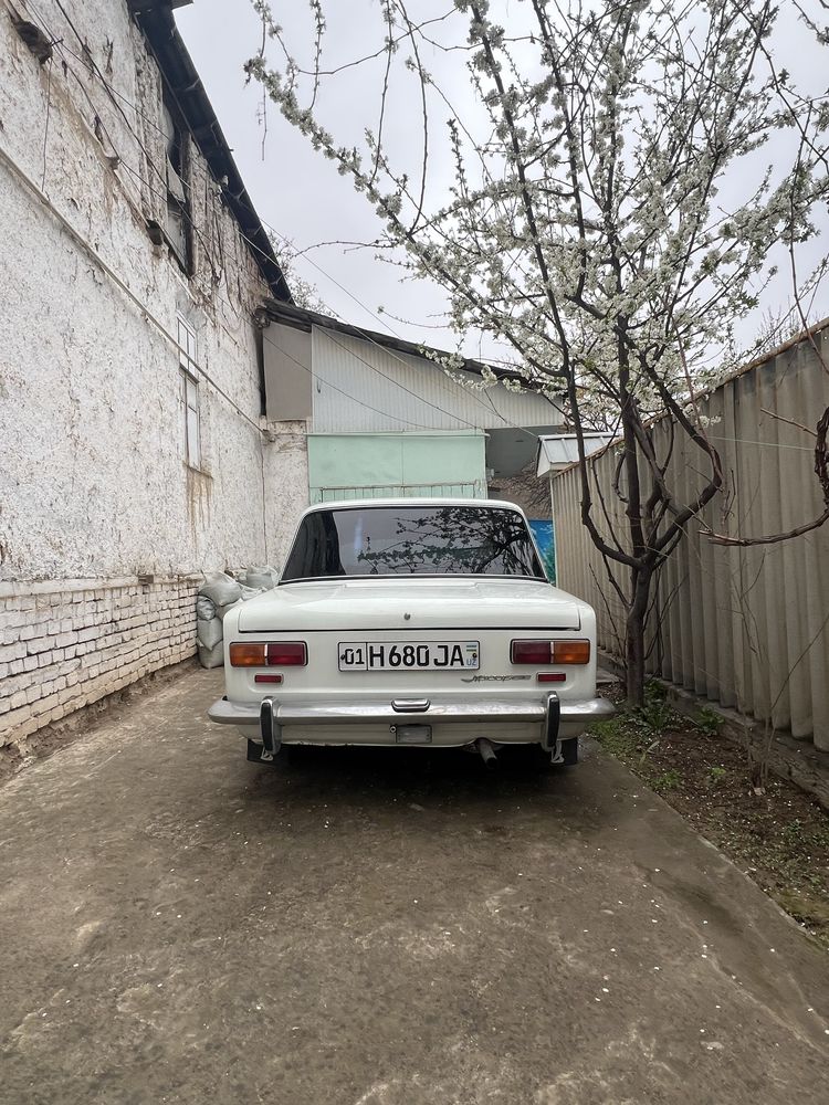 Jiguli vaz 2101 sotiladi haydashga tayyor