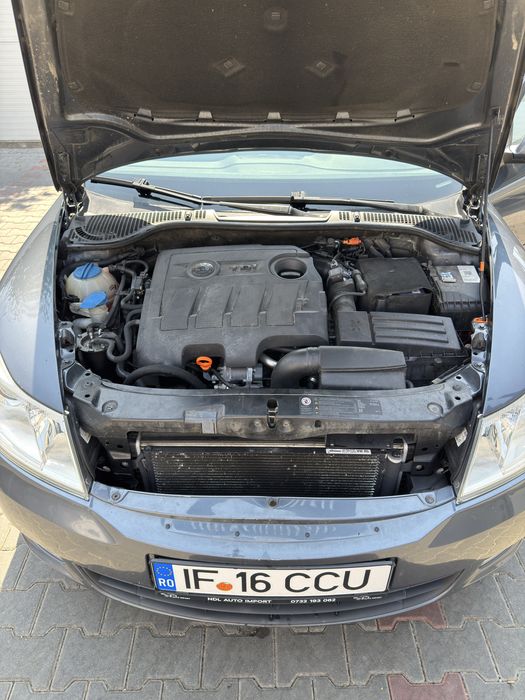 Skoda octavia 2 2011 luna 12