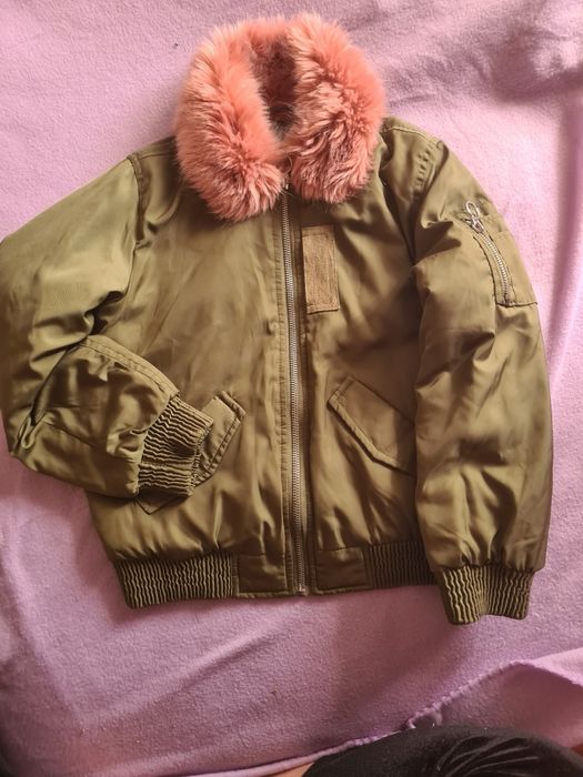 Яке за момиче Zara