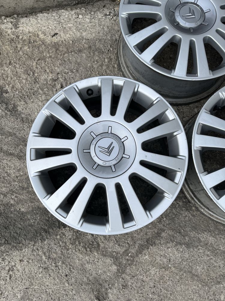 Продават се джанти за Ситроен Citroen 4х108 16-ки