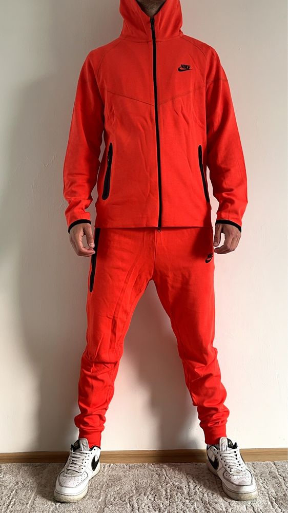 Nike Tech Fleece - различни цветове