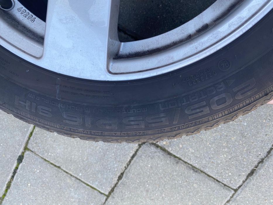Set 4 roți iarnă Nokian WR D4 205/55 R16 cu jante aluminiu
