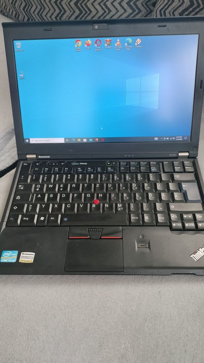 Lenovo thinkpad i7 ram 8Gb video 3GB ssd csgo GTA Fortnite