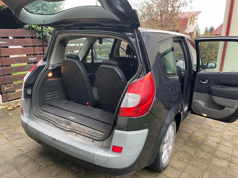 Vând Renault Scenic 7 locuri, 2007, diesel 1.5.