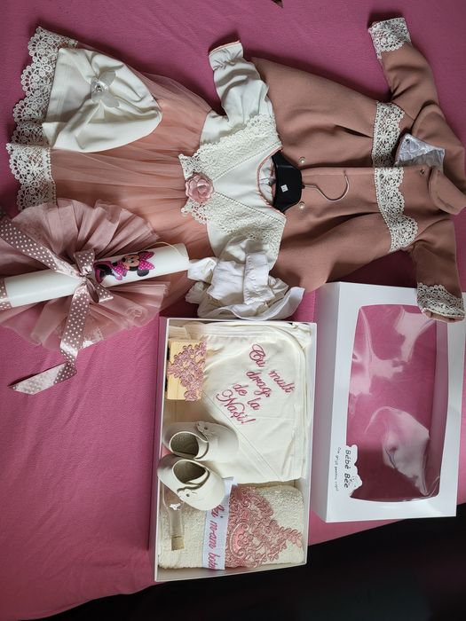 Rochita,trusou și lumanare