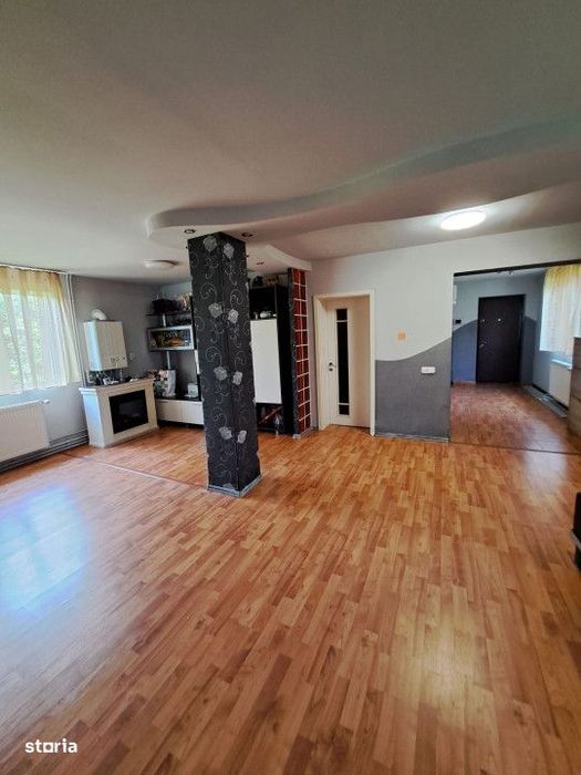Vanzare – Casa P+M, 180 mp util cu teren 10 ari, finisata, curte ame