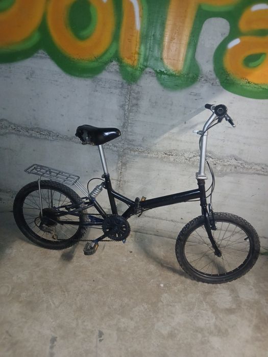 Vînd bicicleta de trotuar şi pliabila