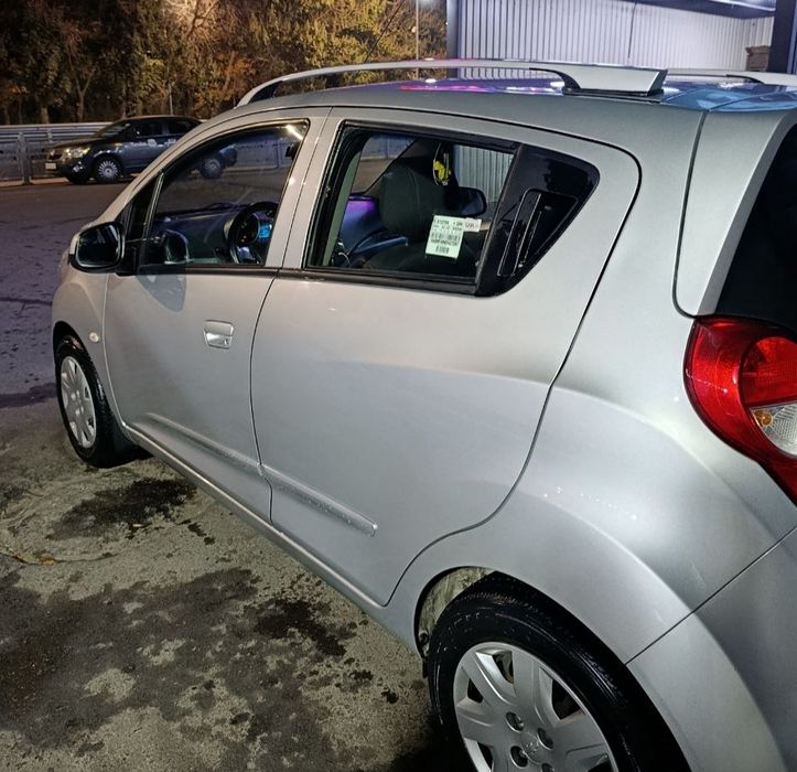 Продается автомобиль SPARK 2015года пробег 56000