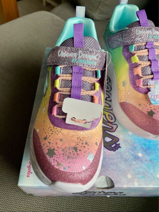 Adidasi Skechers cu unicorn noi,marime 32