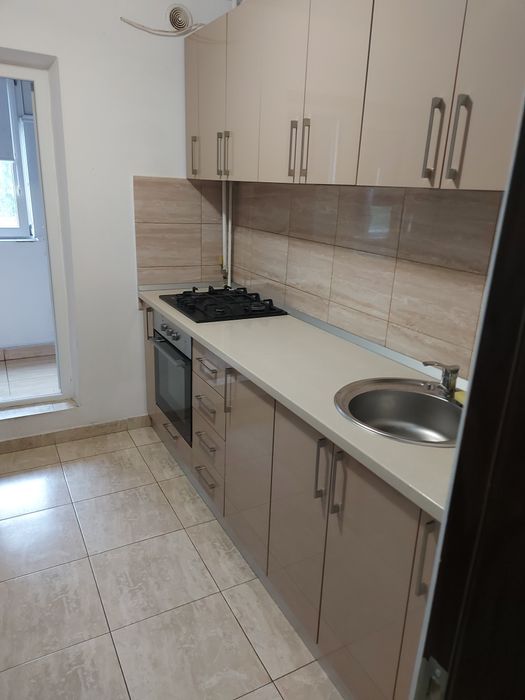 Apartament 2 camere  pentru închiriere