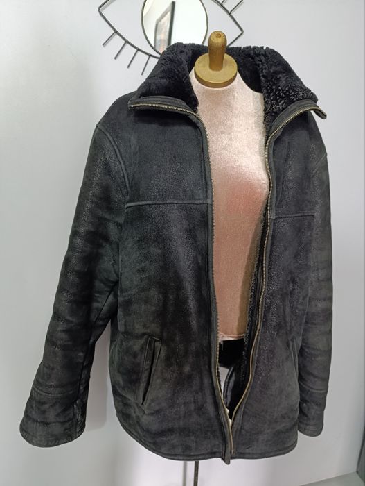 Дублёнка б.у., очень тёплая.