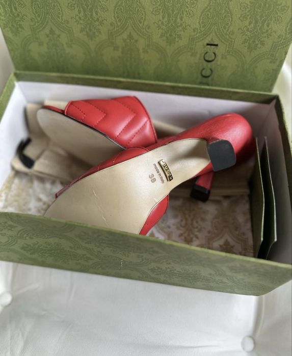 Papuci/Sandale Gucci