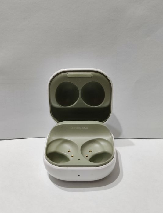 Samsung Galaxy Buds футляр, кейс (оригинал)