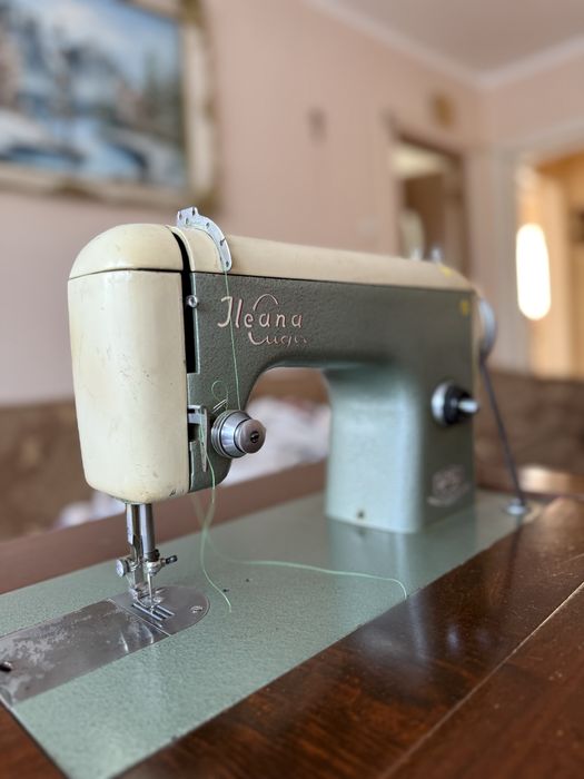 Masina de cusut Ileana 1966