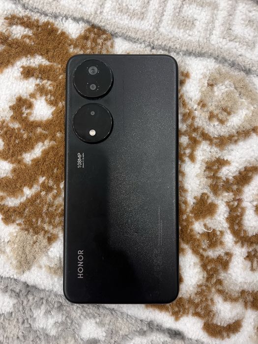 Honor x7b хороший почти новый