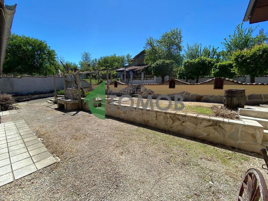 Продава се Къща в с. Риш, Област Шумен - 150 кв.м за 420 €/кв.м - Снимка #3