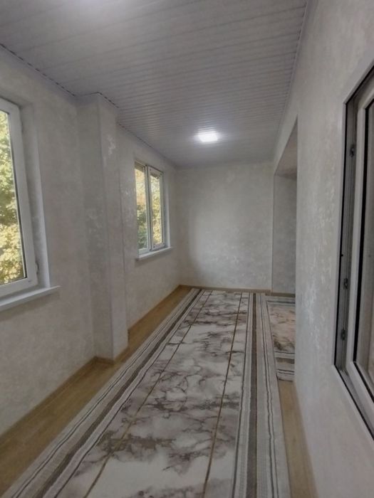 Чиланзар Г 9 а. Срочно Продается 2 х комнатная 2 х 6