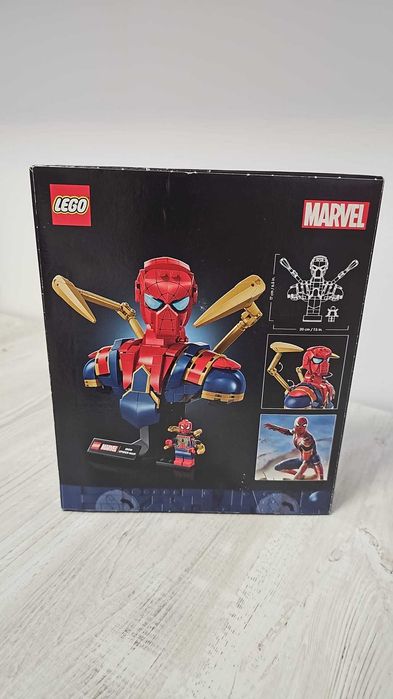 LEGO® | Marvel Bust Iron Spider-Man (76326), 379 piese