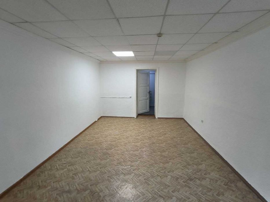 BIYda ofis uchun noturar 1 xona 20 m2 ijaraga beriladi